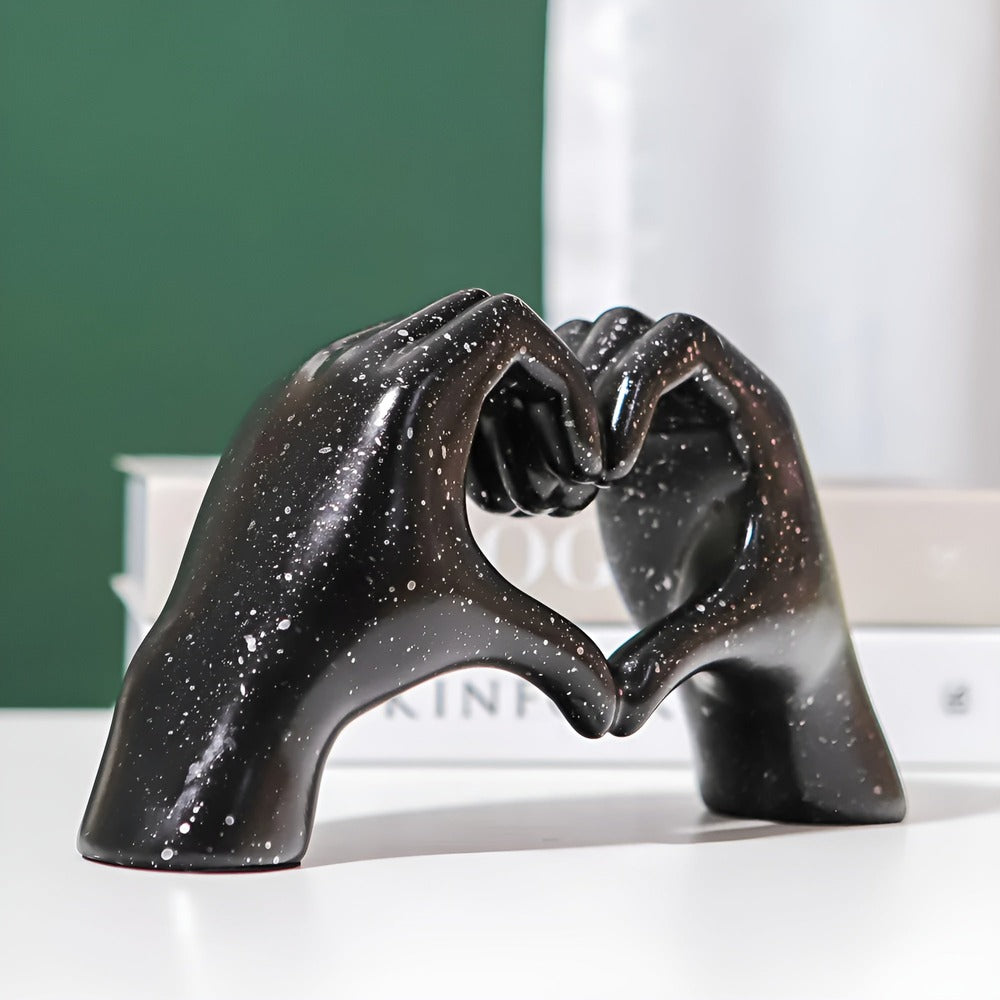 Sculpted Love - Modern Handhållen Kärleksfigur för Tidlös Romantik