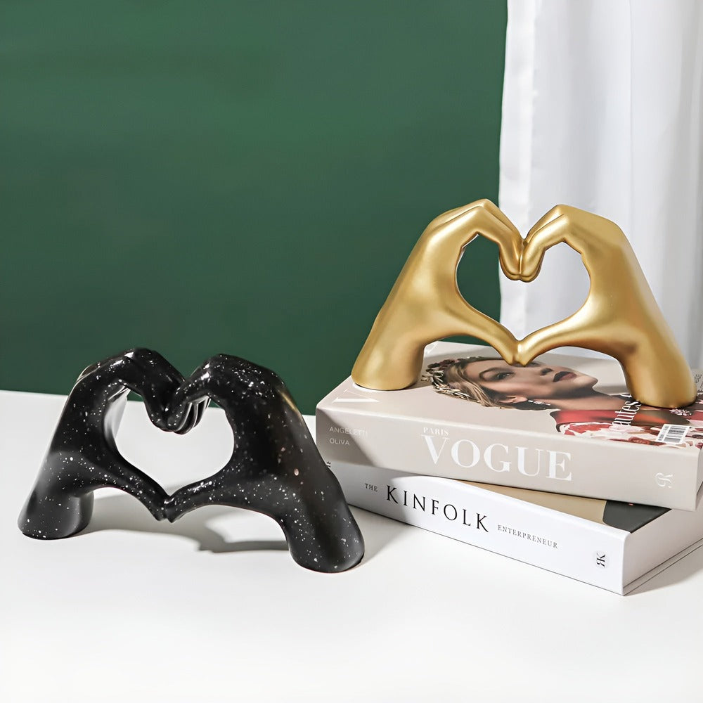Sculpted Love - Modern Handhållen Kärleksfigur för Tidlös Romantik