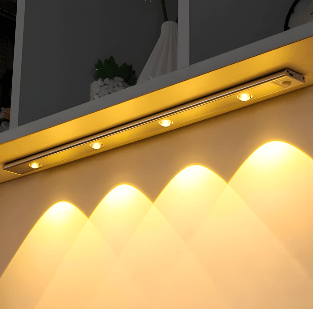 SensoBeam LED Strip - Ultratunn, USB-laddningsbar vägglampa i Aluminium med PIR-sensor