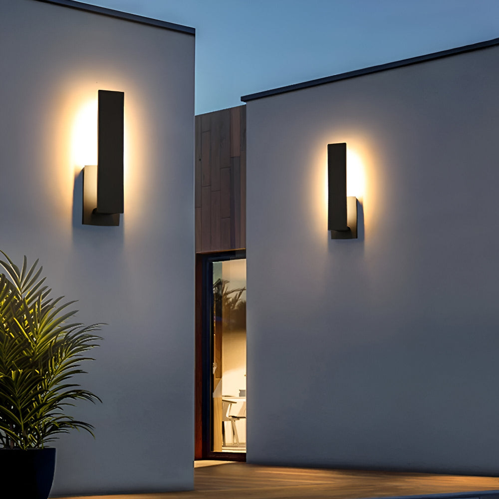 SimpliBlack Vägglampa - Vattentålig Aluminium Trädgårdsbelysning - Minimalistisk Vägglampa för Utomhusbruk