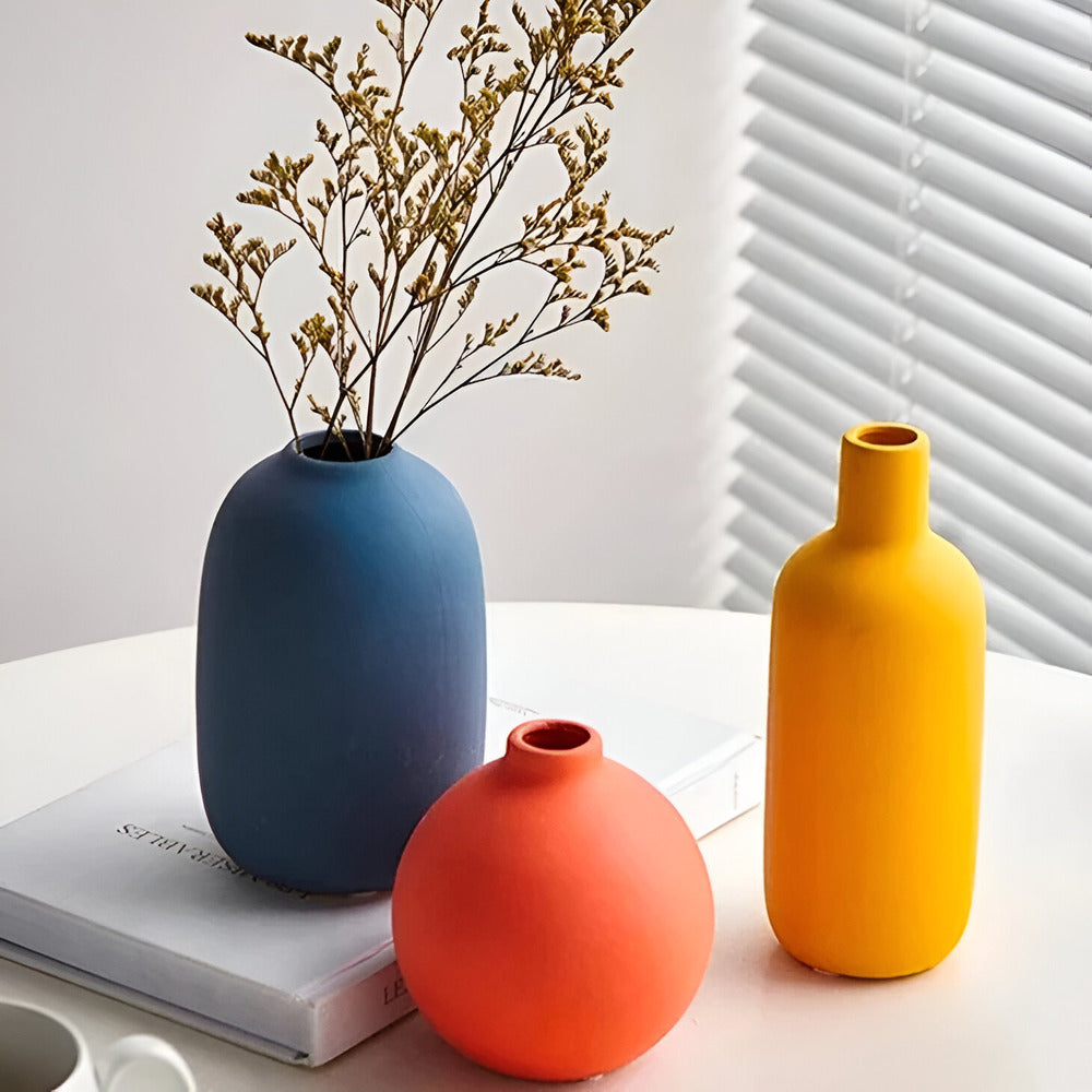 Skandinavisk Keramikvas i Minimalistisk stil | Elegant Dekoration för Ditt Hem