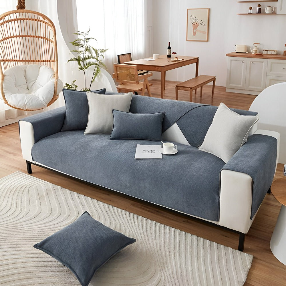 Premium SofaCover - Snyggt, Hållbart och Djurvänligt Möbelskydd