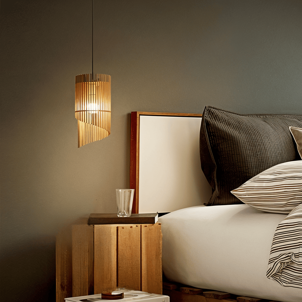 SpiraWood Taklampa - Konstnärlig Cylindrisk Lampa i Trä