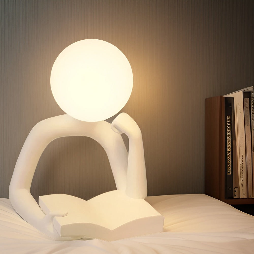 Thinker Moon - Estetisk Månskulptur med Tänkande Nattlampa