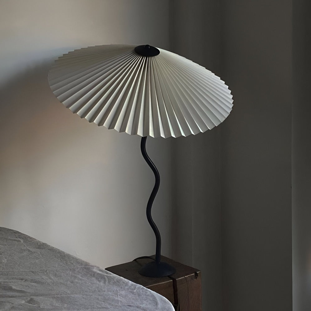 Ori Squiggle Lampa - Fälld Bordslampa - Origami LED Bordslampa