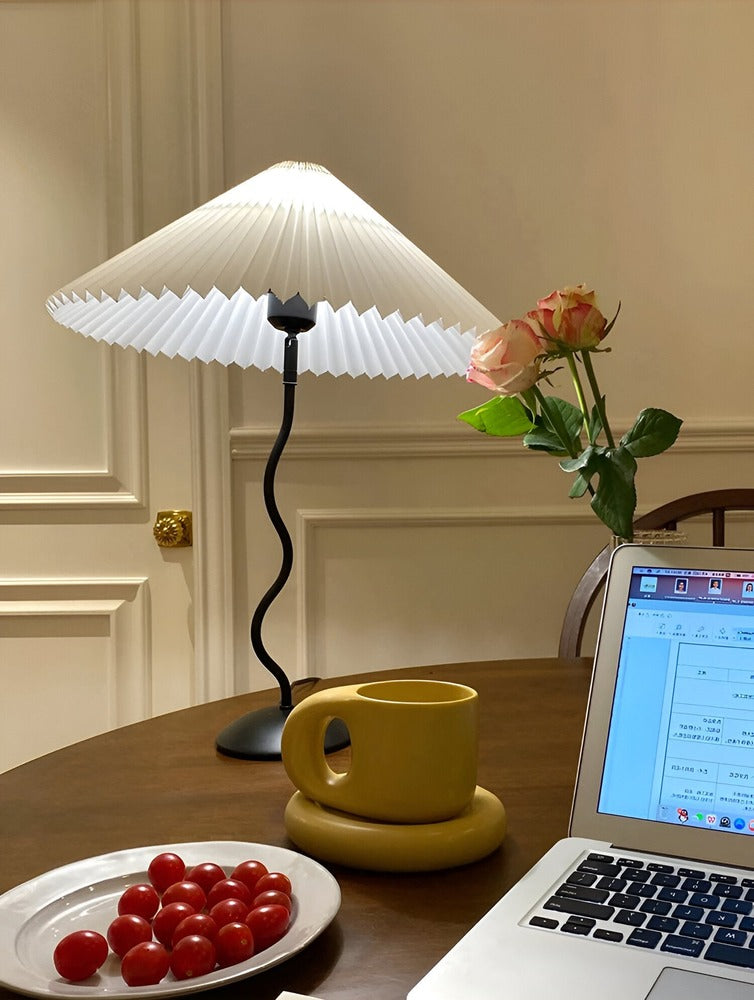 Ori Squiggle Lampa - Fälld Bordslampa - Origami LED Bordslampa