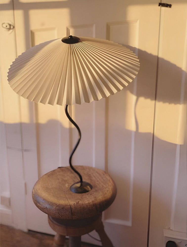 Ori Squiggle Lampa - Fälld Bordslampa - Origami LED Bordslampa