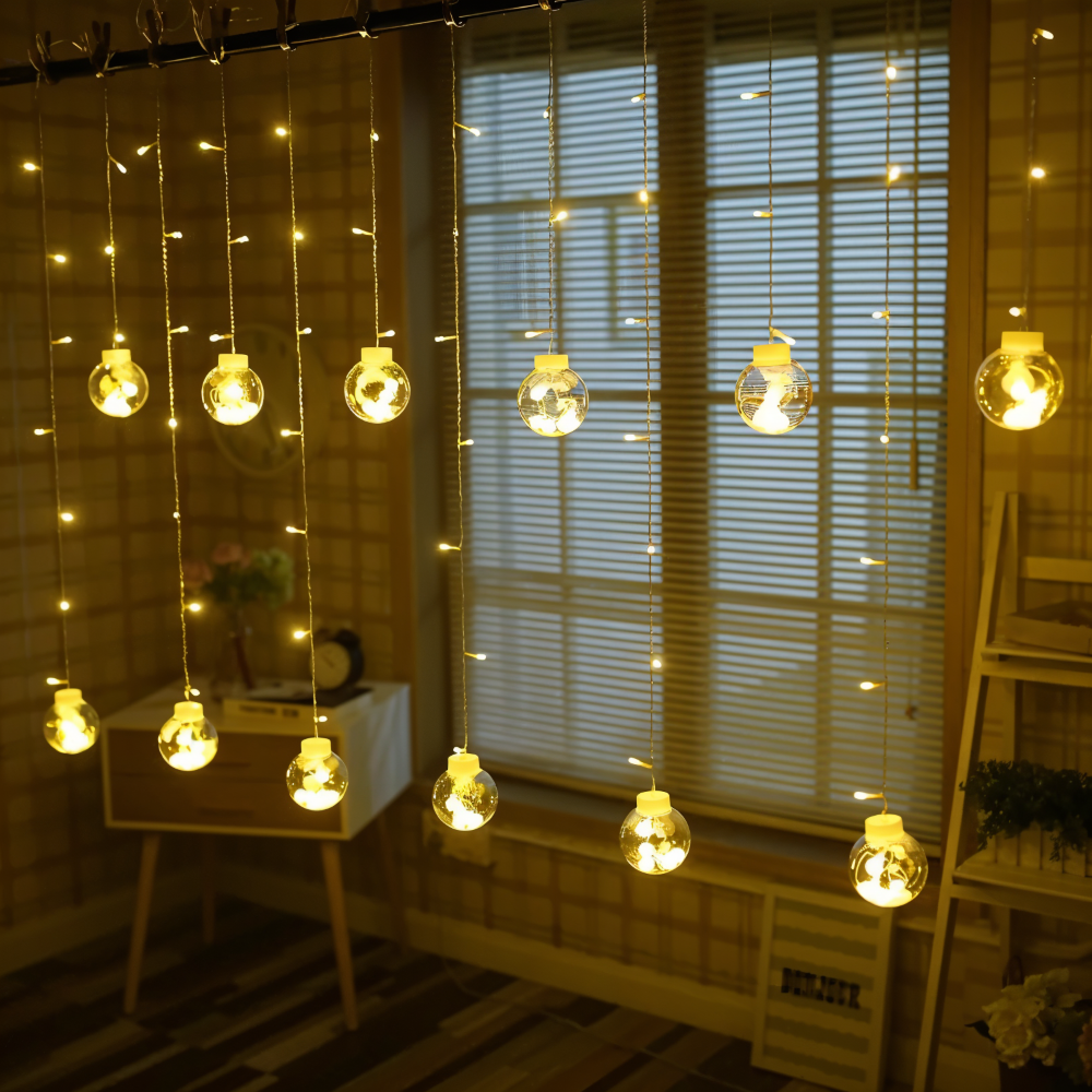 PixyOrb Ljussträng - Magiska Runda Vattentäta Solcell LED Fjäderljus