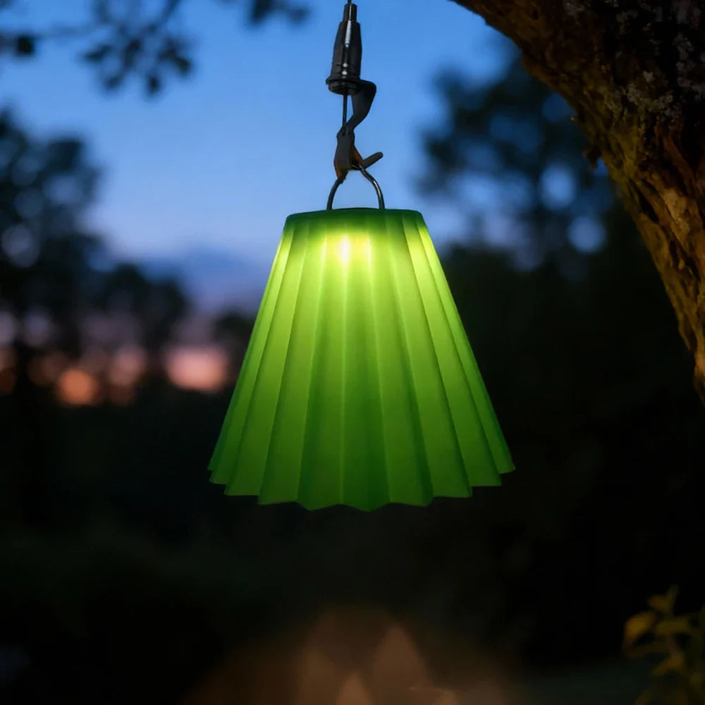 Portabel campinglykta med mjukgörande lampskärm i silikon