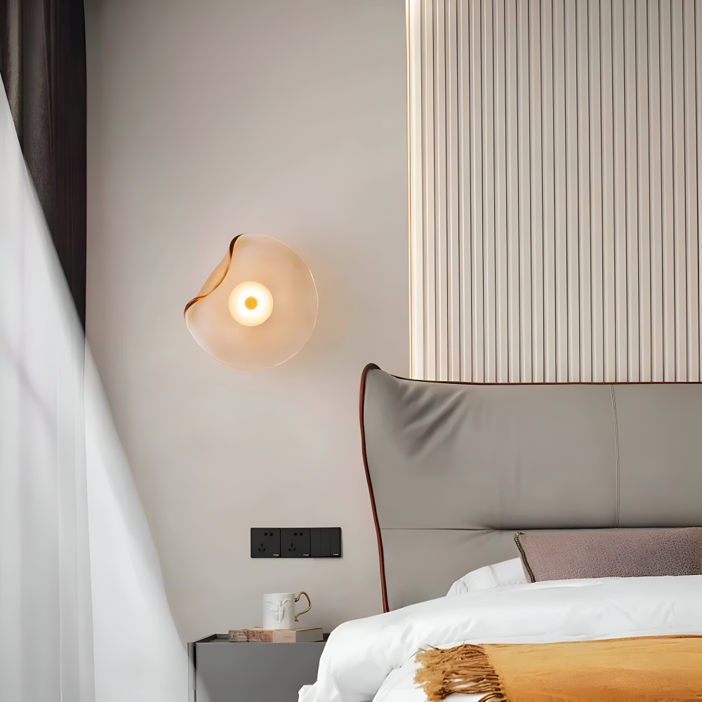 Skandinaviskt Inspirerad Böjd Glas Vägglampa - LED Vägglampa för Inomhusbruk i Japandi-design
