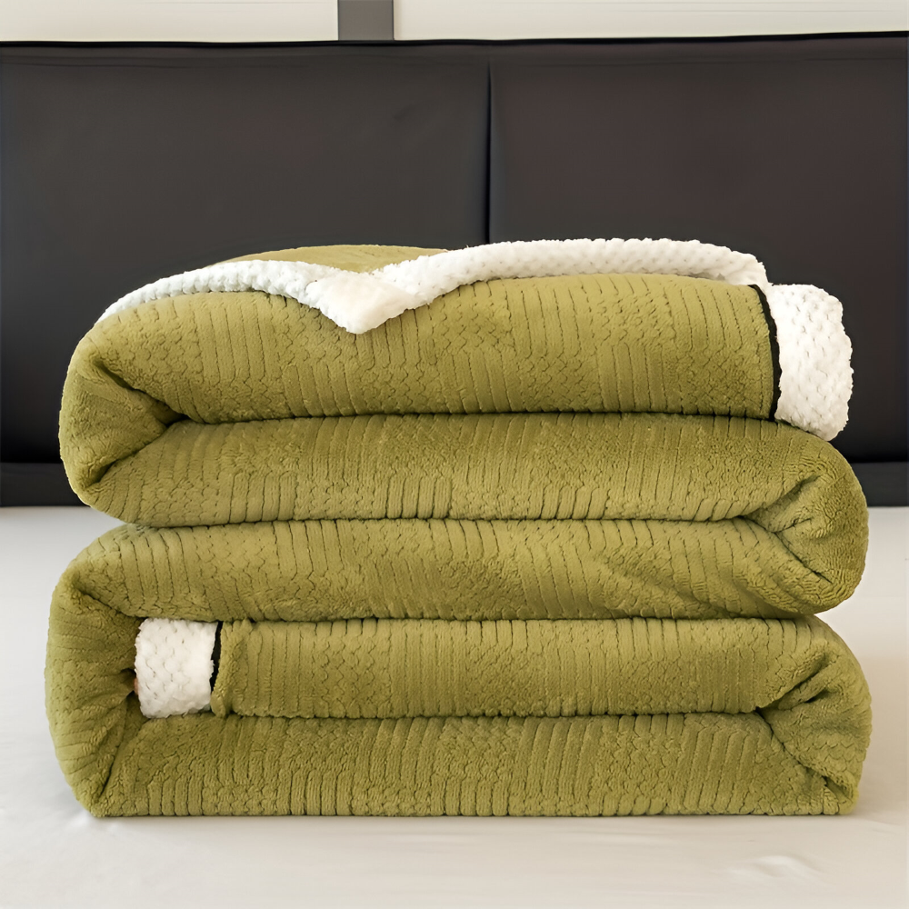 Mjuk Präglad Mysfilt med Elegant Kantdesign - Bekväm, Maskintvättbar Komfort för Heminredning