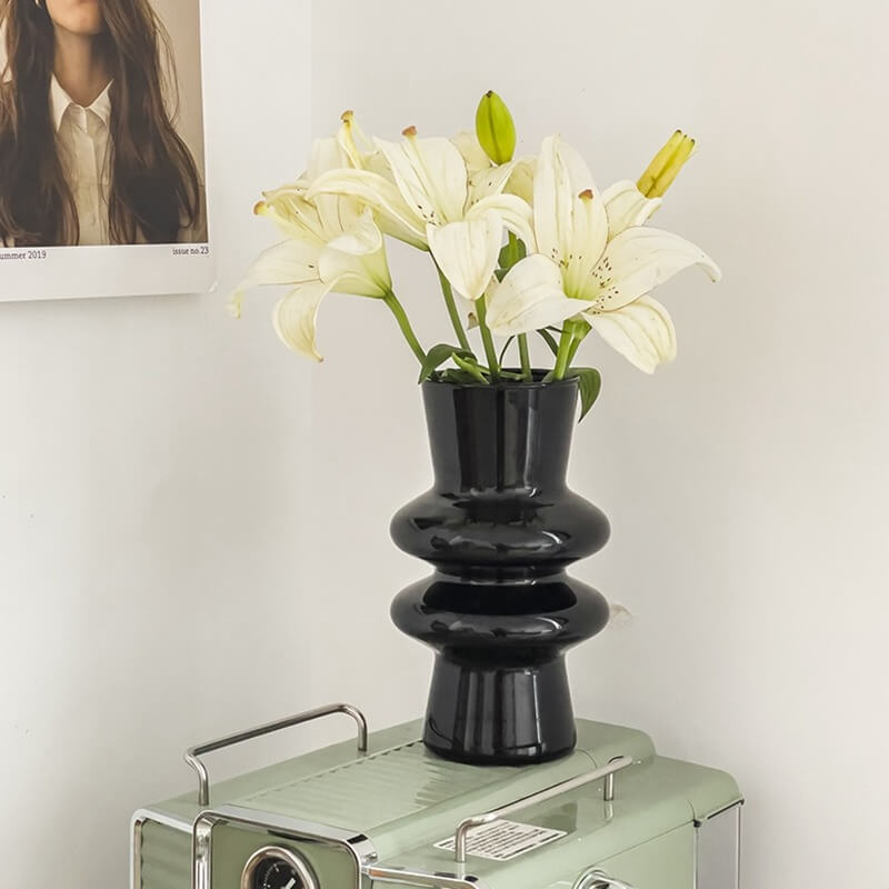 Glasblomvas med vågig design