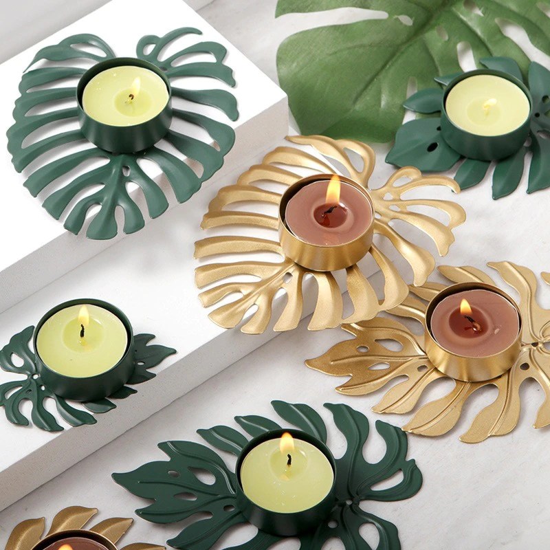 Keramisk ljushållare med monstera blad