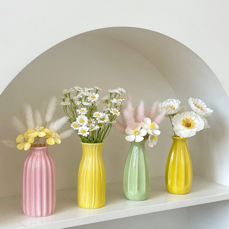 Keramiskt blomvas minimalistisk design