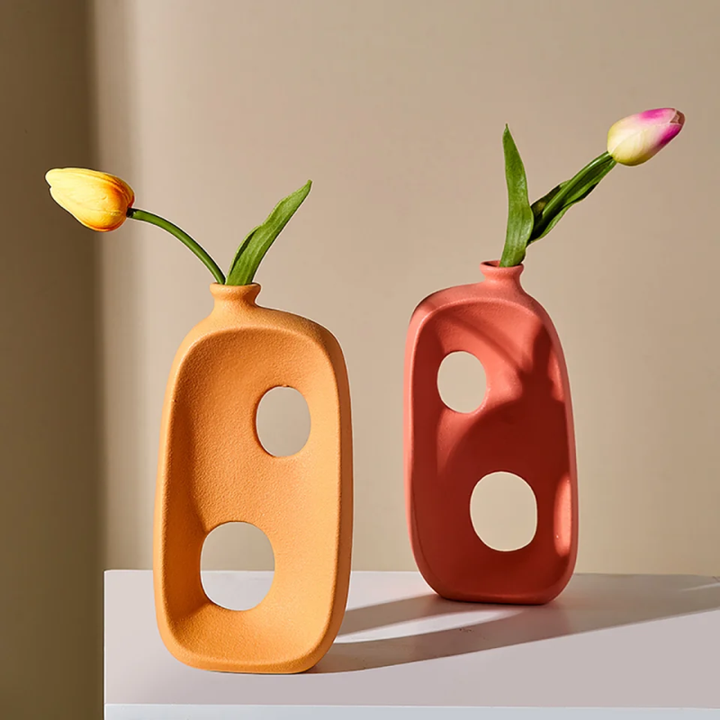 Keramisk ihålig vas abstrakt design