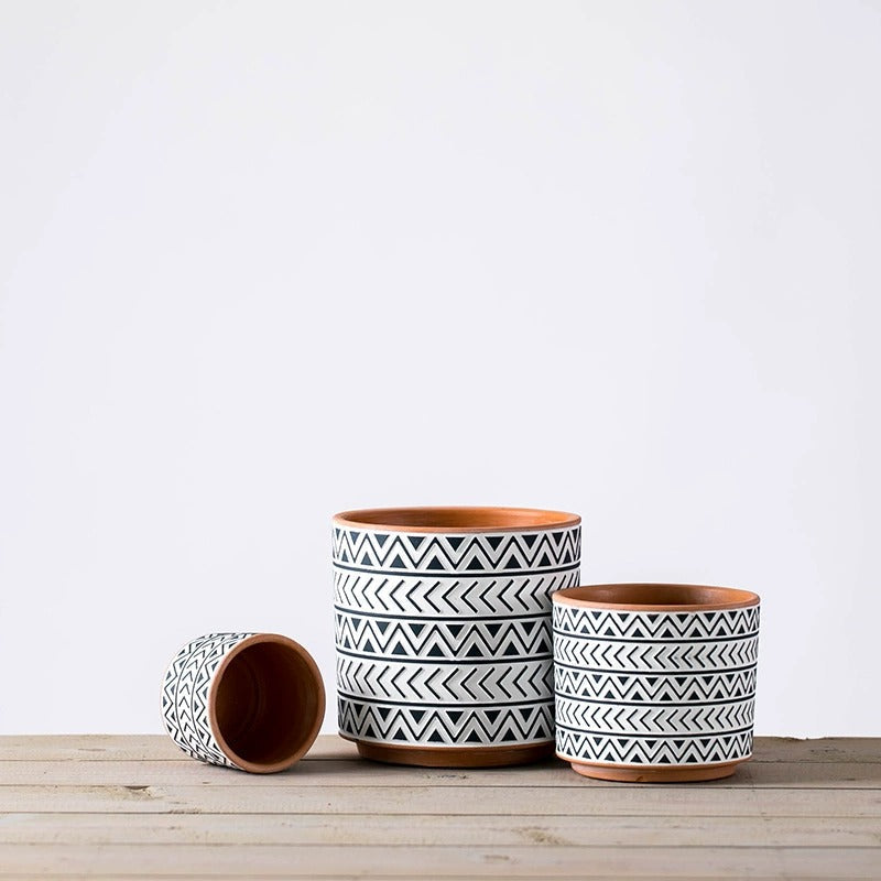 Keramikvas för blommor i minimalistisk och modern utformning