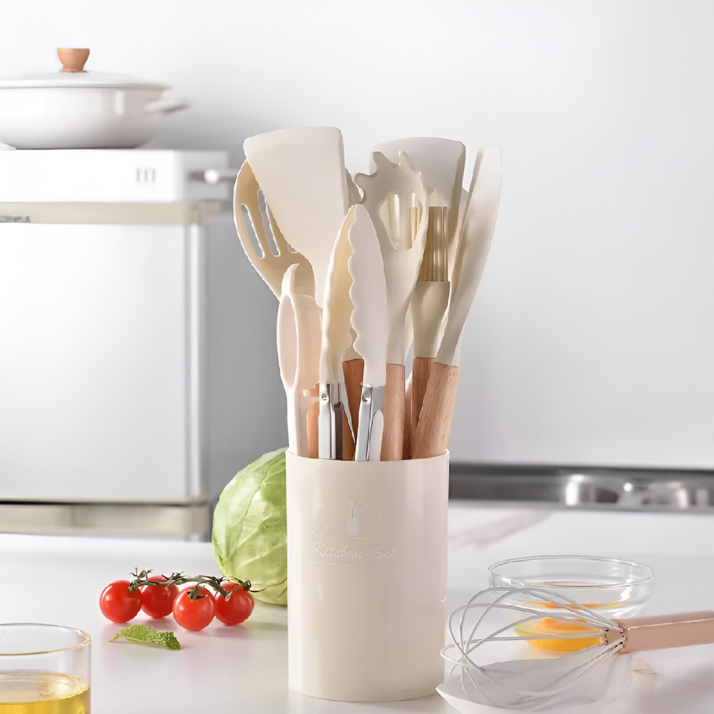 Köksredskapsset i 12 delar – Silikon & Trä, Non-stick, Värmebeständigt med Förvaringsbehållare