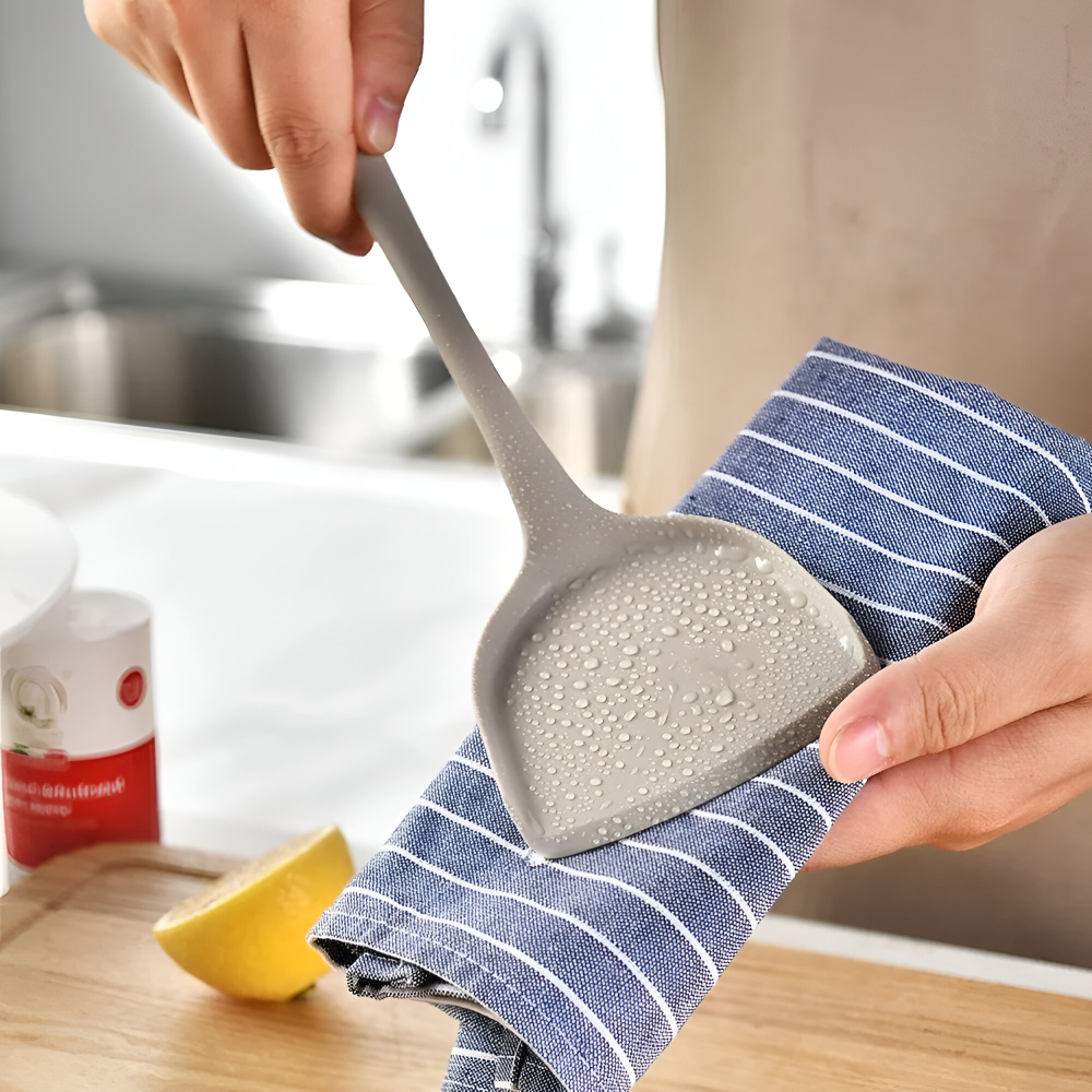 15-delars Silikon Köksredskapsset Khaki - Värmebeständiga Köksslevar & Stekspadar - Livsmedelsäkra & Diskmaskinssäkra