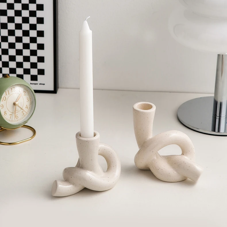 Keramiskt Ljusstake med Knutdesign