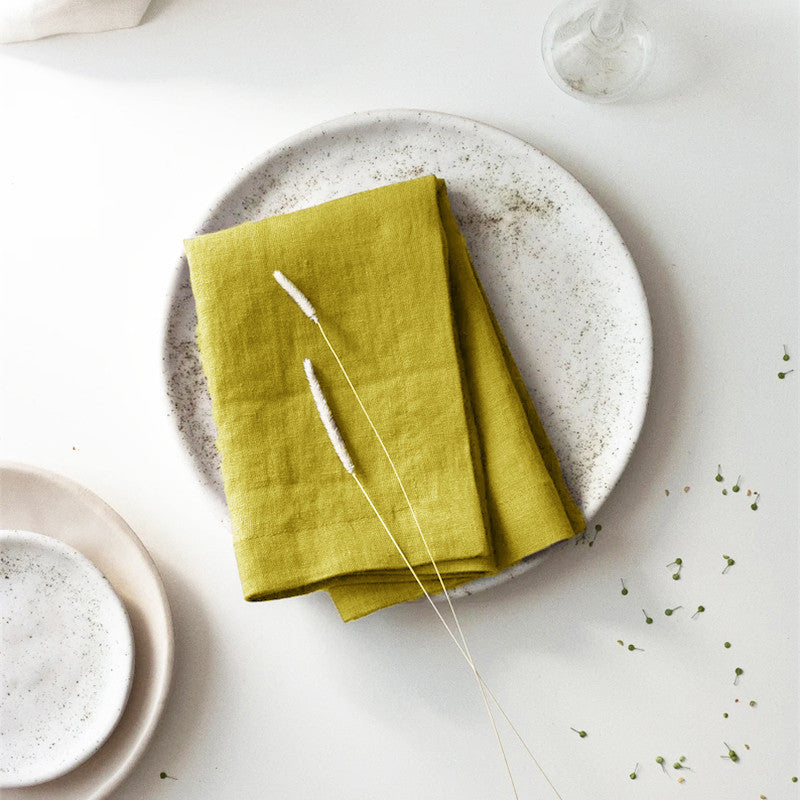 Bordstablett och servettset i ramiefiber