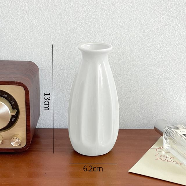 Keramiskt blomvas minimalistisk design