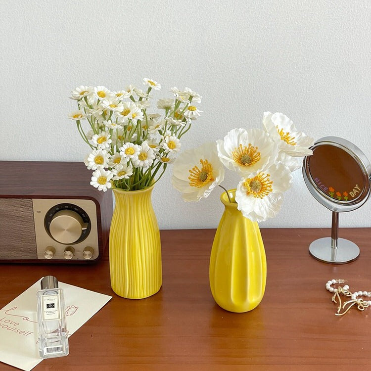 Keramiskt blomvas minimalistisk design