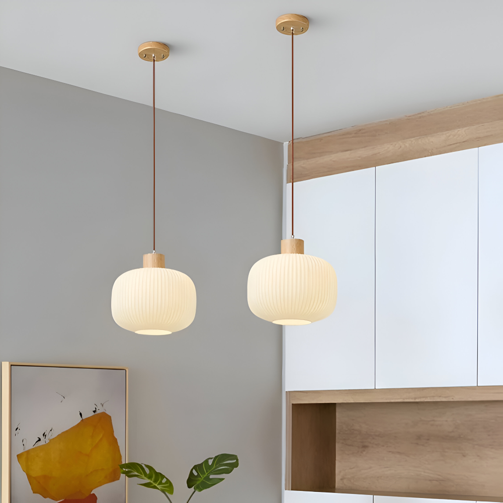 AkariLuxe Pendellampa - Elegant Japansk Mjölkvit Ribbad Glas Hänglampa