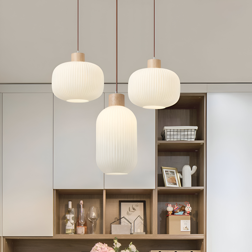 AkariLuxe Pendellampa - Elegant Japansk Mjölkvit Ribbad Glas Hänglampa