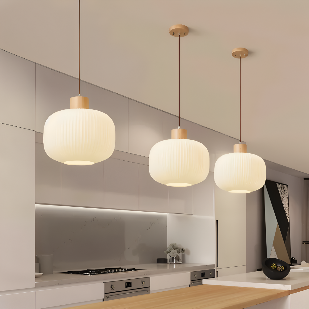 AkariLuxe Pendellampa - Elegant Japansk Mjölkvit Ribbad Glas Hänglampa