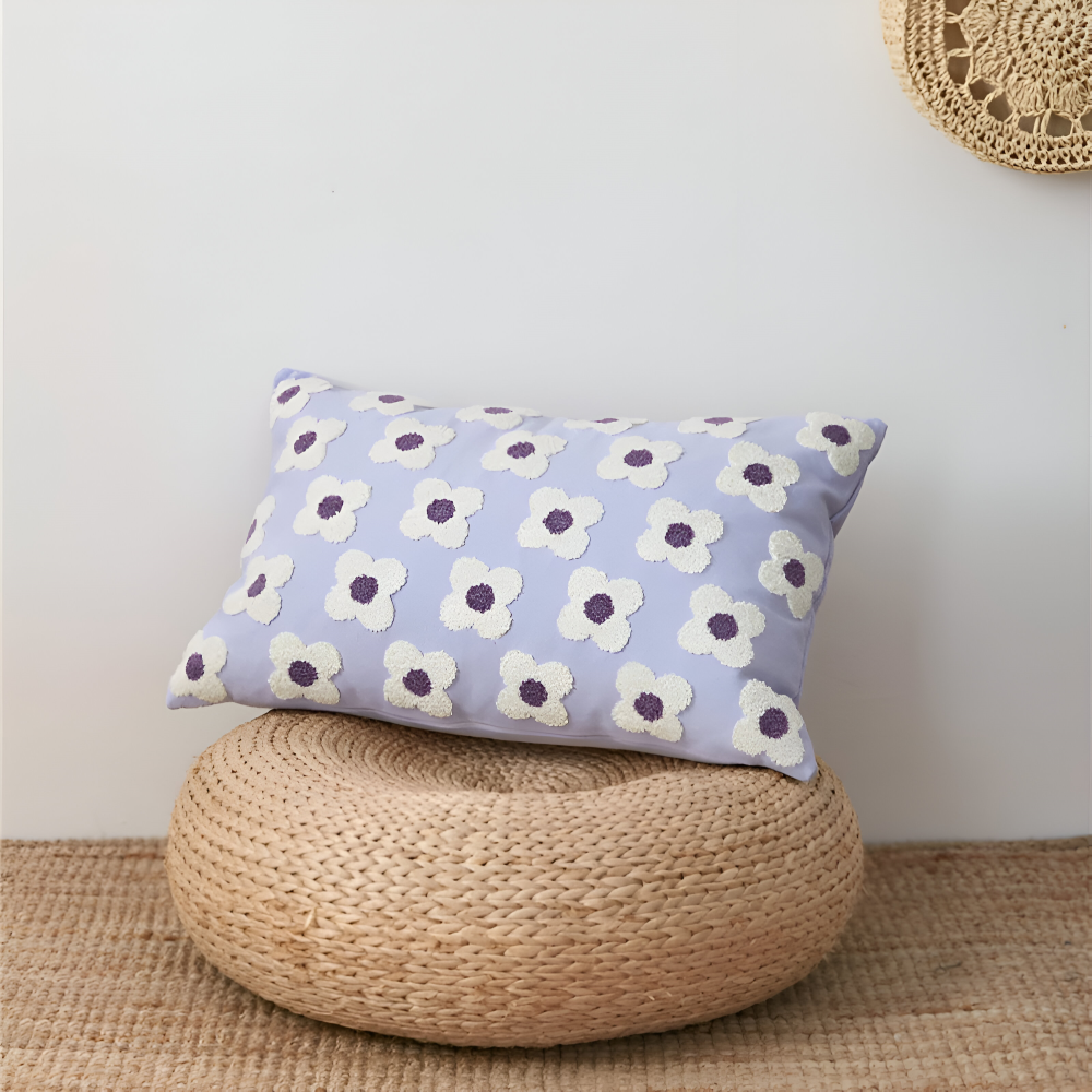 Blooma Soffkuddar - Broderade Fyrkantiga & Rektangulära Blomkuddöverdrag