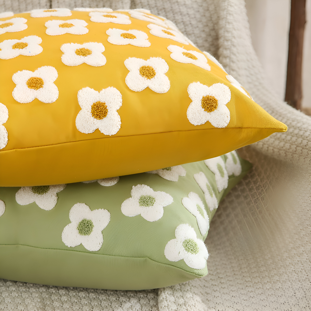 Blooma Soffkuddar - Broderade Fyrkantiga & Rektangulära Blomkuddöverdrag