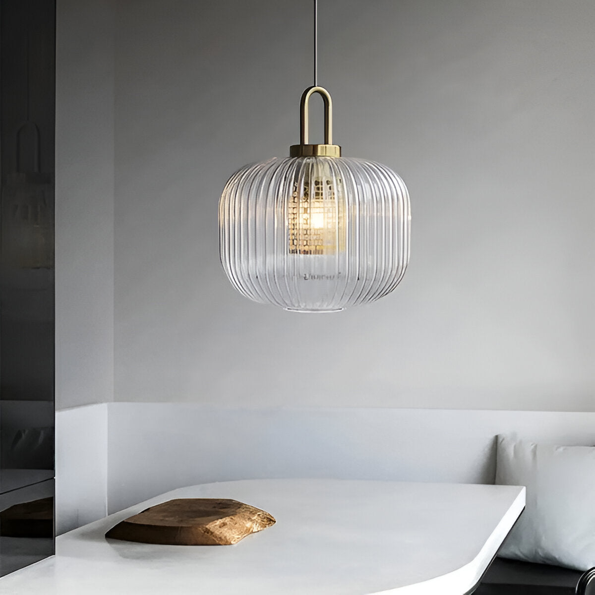 ClaChic Hänglampa - Vit & Guld Nordisk Ribbad Glas Pendellampa