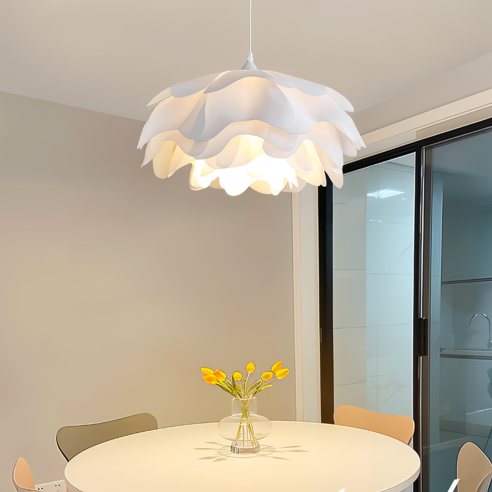 CorollaFlash Pendellampa – Elegant designerhänglampa med blombladsliknande utseende