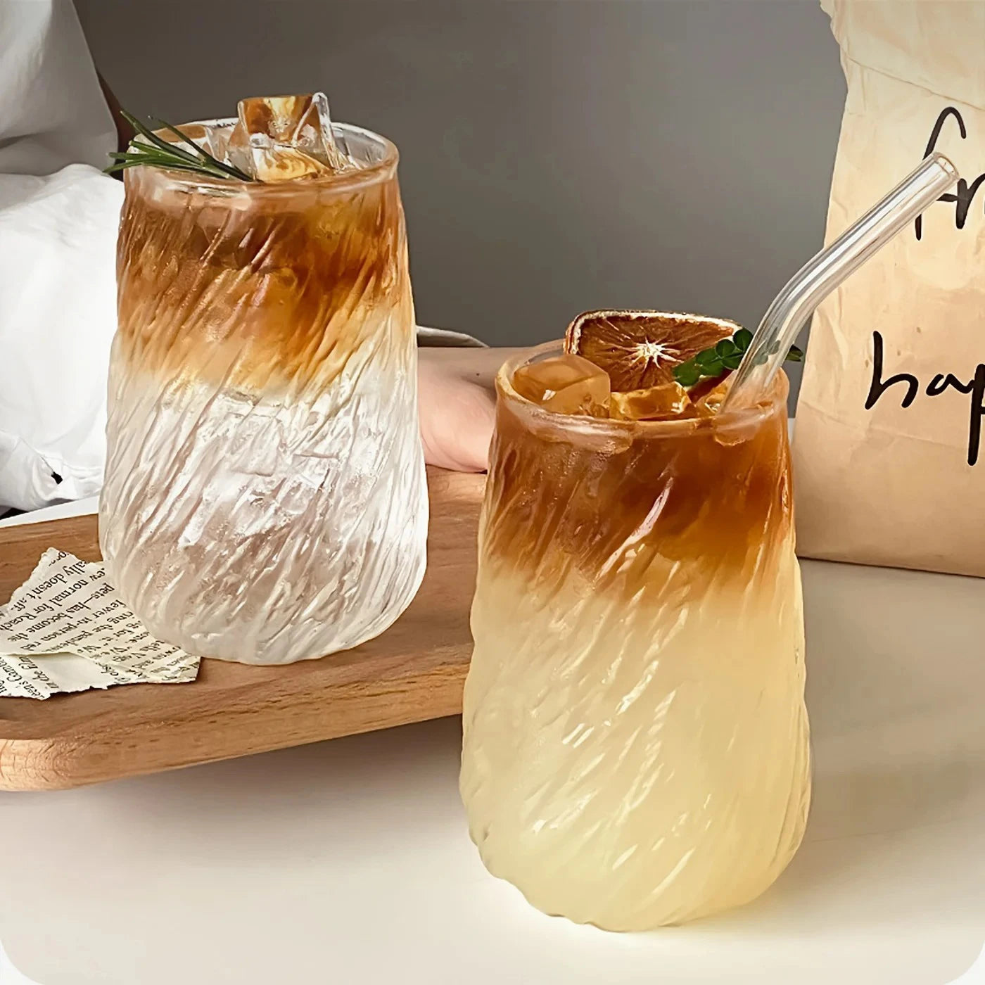 Elegant transparent glasmugg - 400 ml randig design för kaffe och te 2