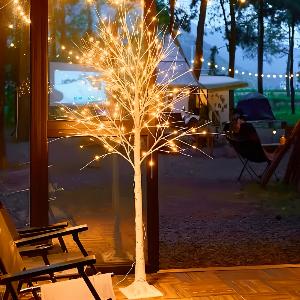 Faux Julgran - 132 LED Belyst Björkträd - USB Drivna Golvlampa