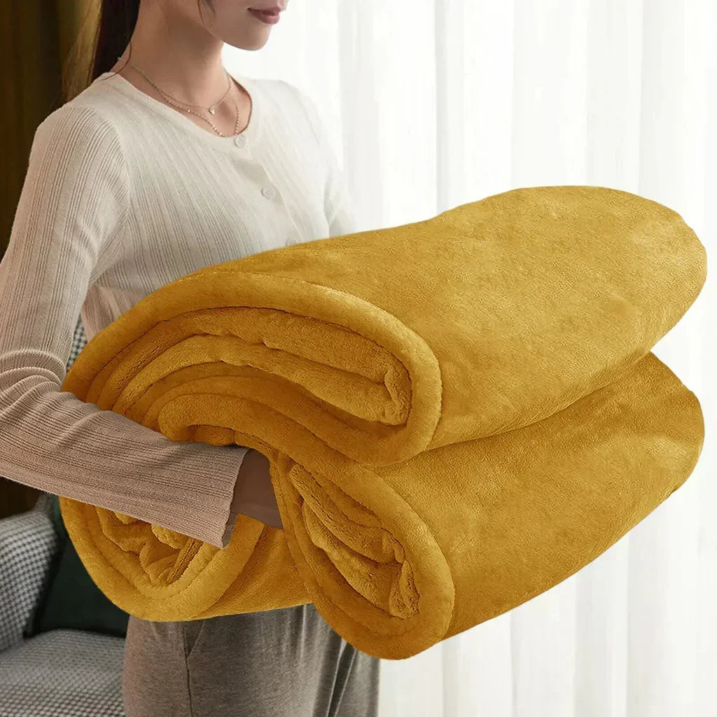 Mysig fleecepläd för avkoppling i soffan