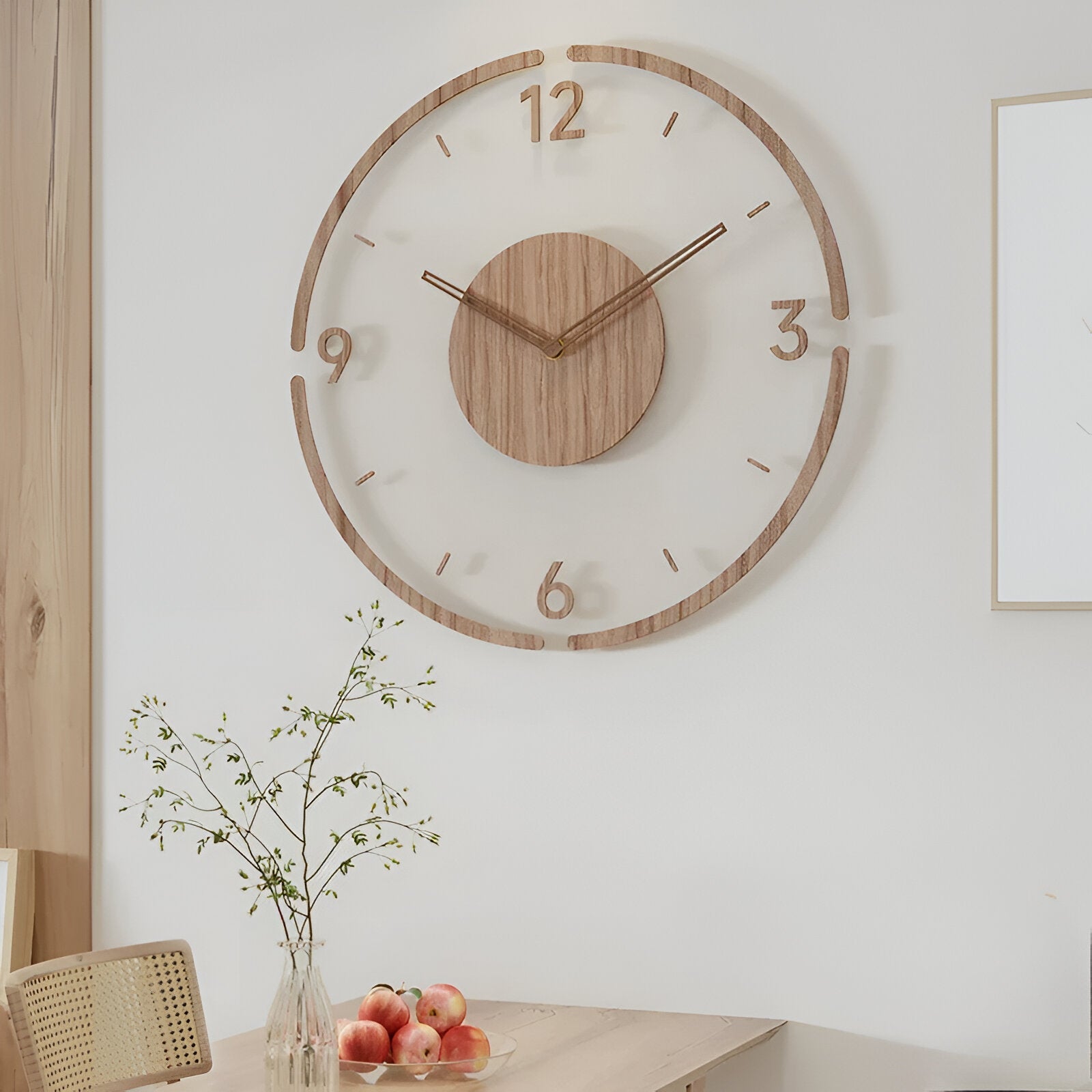 Clear O'Clock - Transparent Akryl & Trä Tyst Väggklocka