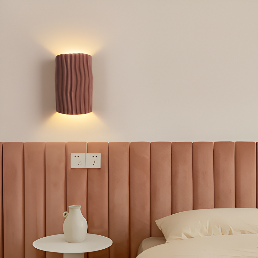 HuePleat Vägglampa - Kurvig Plisserad Resin V ägglampa - Upp- och Nedåtriktade V ägglampor