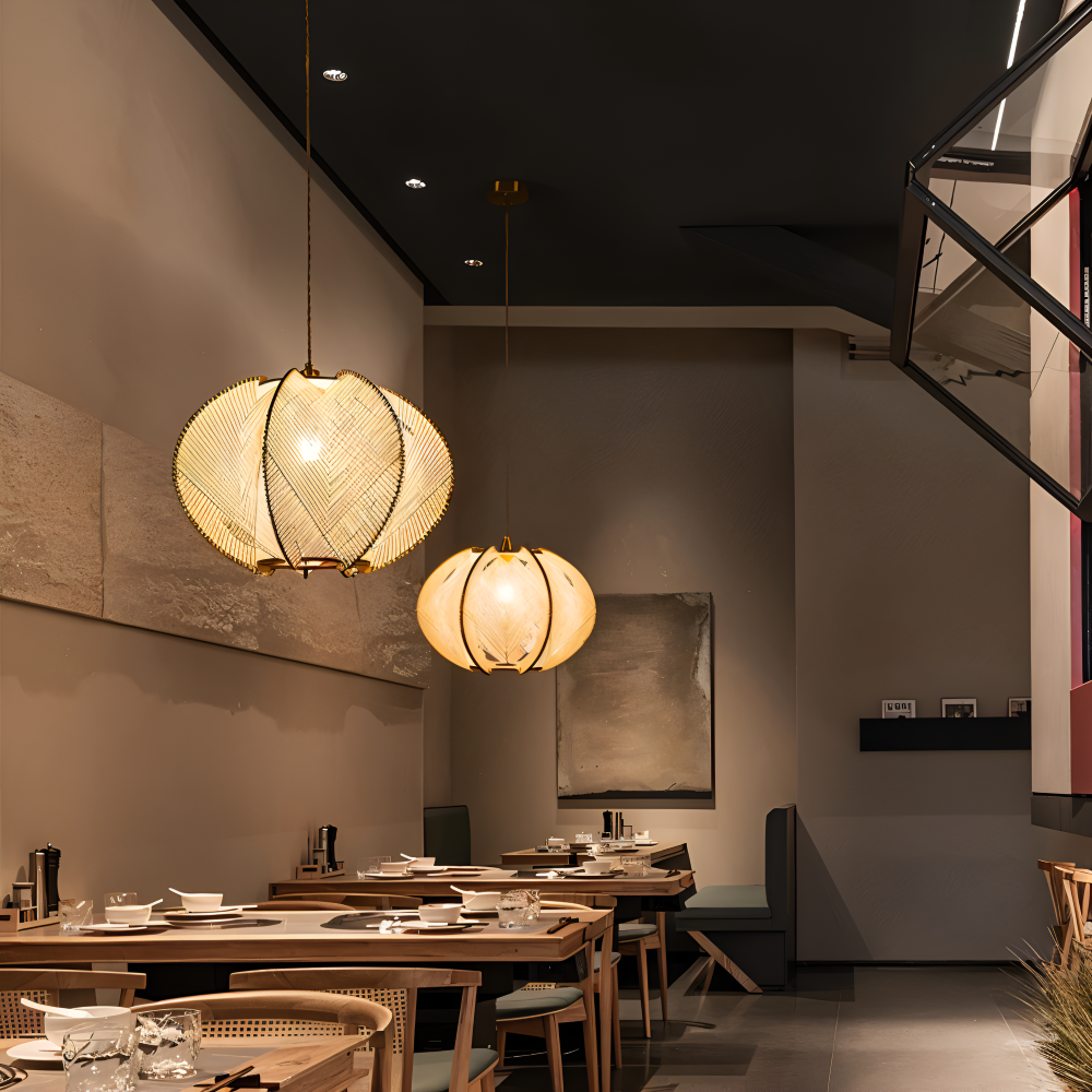 Kirei Pendellampa - Geometrisk Hänglampa av Hampasnöre och Trä - Wabi Sabi Belysning