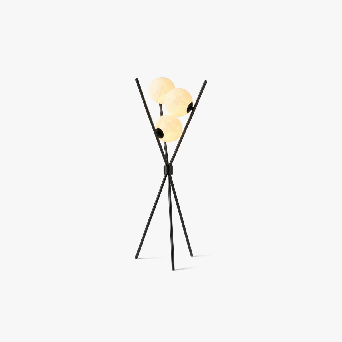 Bordslampa Med Frostad Globskärm Och Tripodstativ