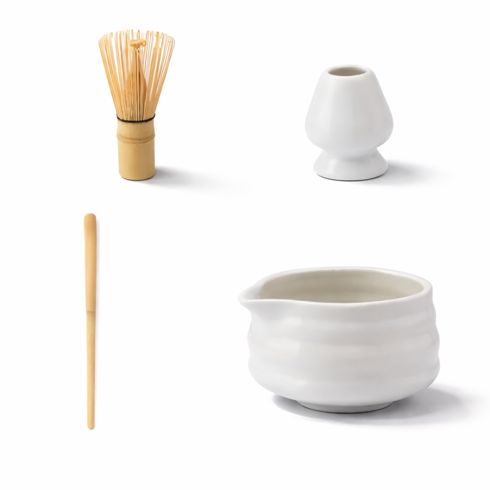 Matcha Te Set Vit 5-delat - Keramikskål 460ml, Bambusvisp (Chasen), Hållare & Sikt - Japansk Design