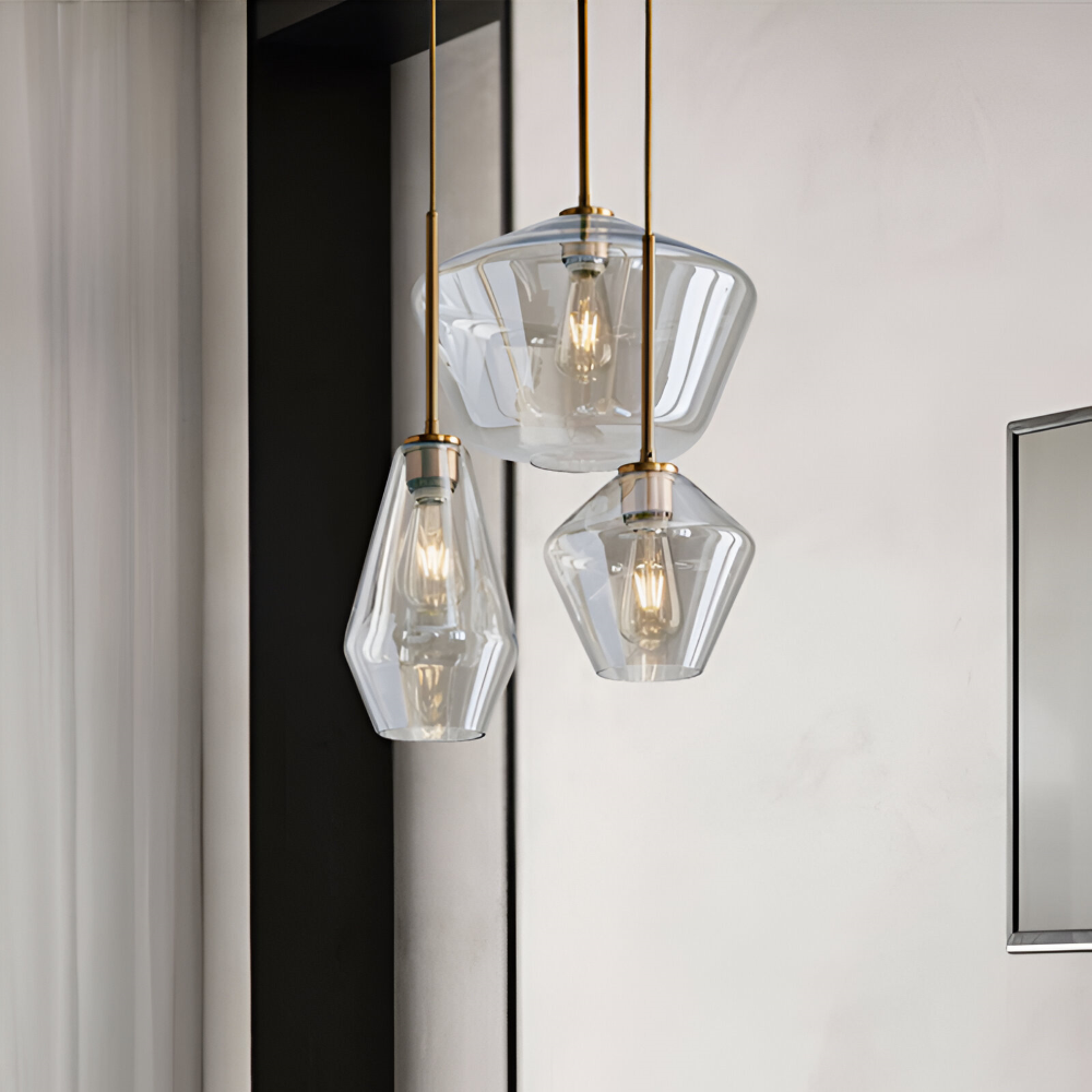 Modern Mässing Pendellampa med Glas Skärm - Taklampa för Stilfull Belysning i Bostadsutrymmen