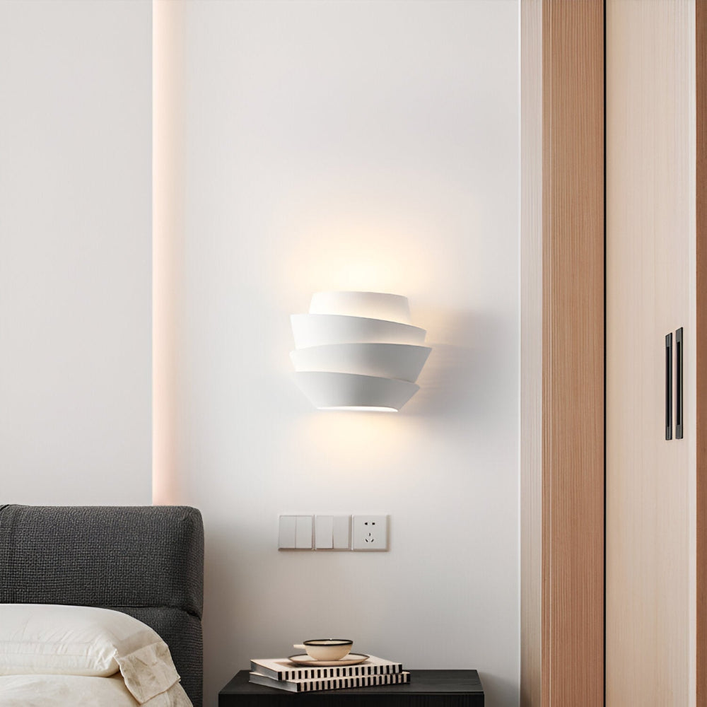 Modern Skandinavisk Vägglampa med Dubbelstrålkastare – Stilig och Funktionell Belysning för Ditt Hem