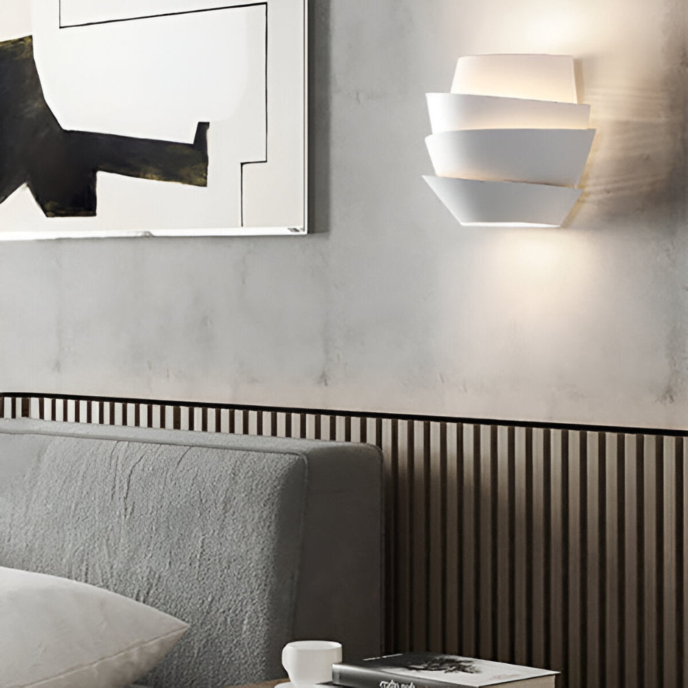 Modern Skandinavisk Vägglampa med Dubbelstrålkastare – Stilig och Funktionell Belysning för Ditt Hem