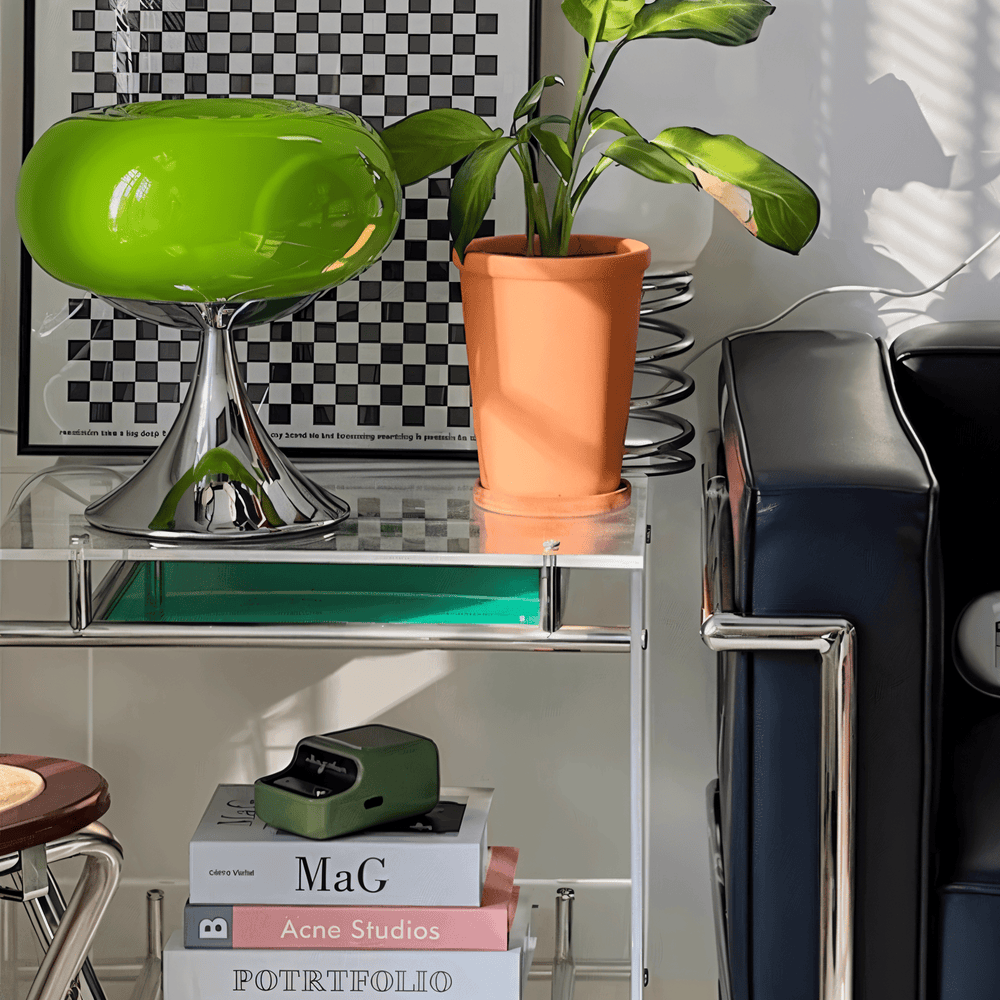 Apple Lampa - Curvy Macaron Bordslampa i Glas