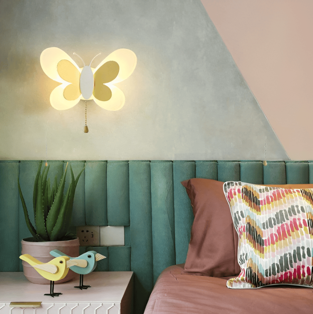 BrilliButterfly Vägglampa - Charmig Akrylvägglampa med Fjäril - Färgglada Vägglampor LED Inomhus