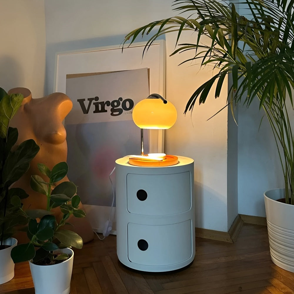CandleGleam - Dimbar Ljusvärmare i Metall och Glas med Retrocharm