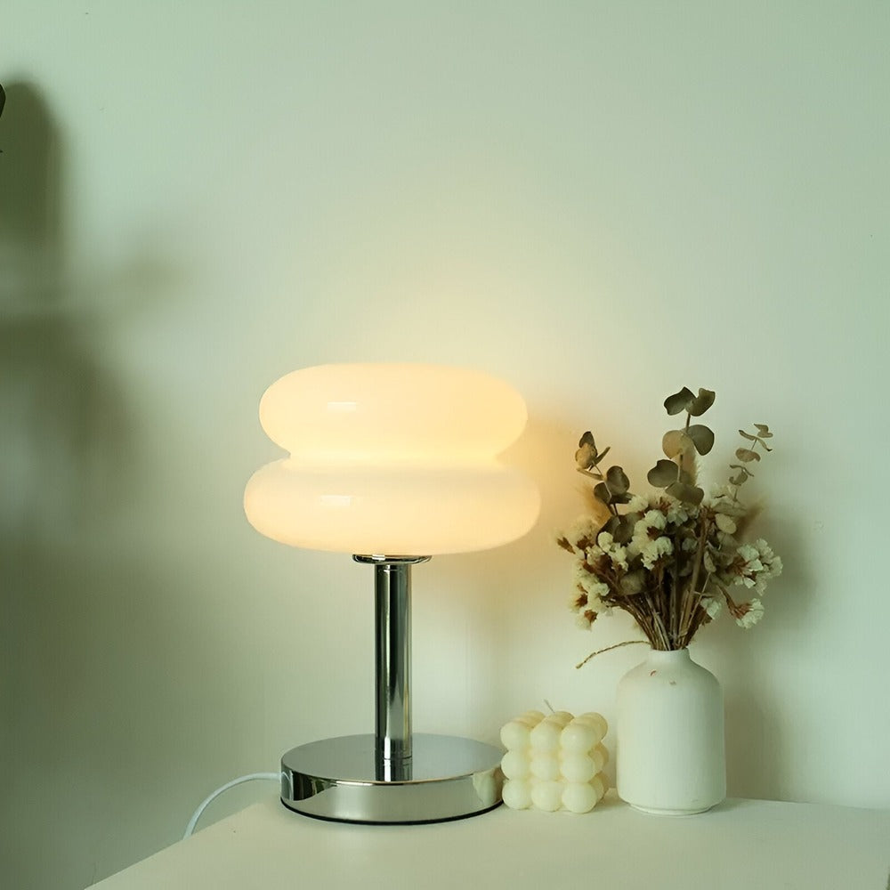 Macaron Inspirerad Bordslampa - Elegant Bordslampa i Glas för en Livlig Rumsatmosfär