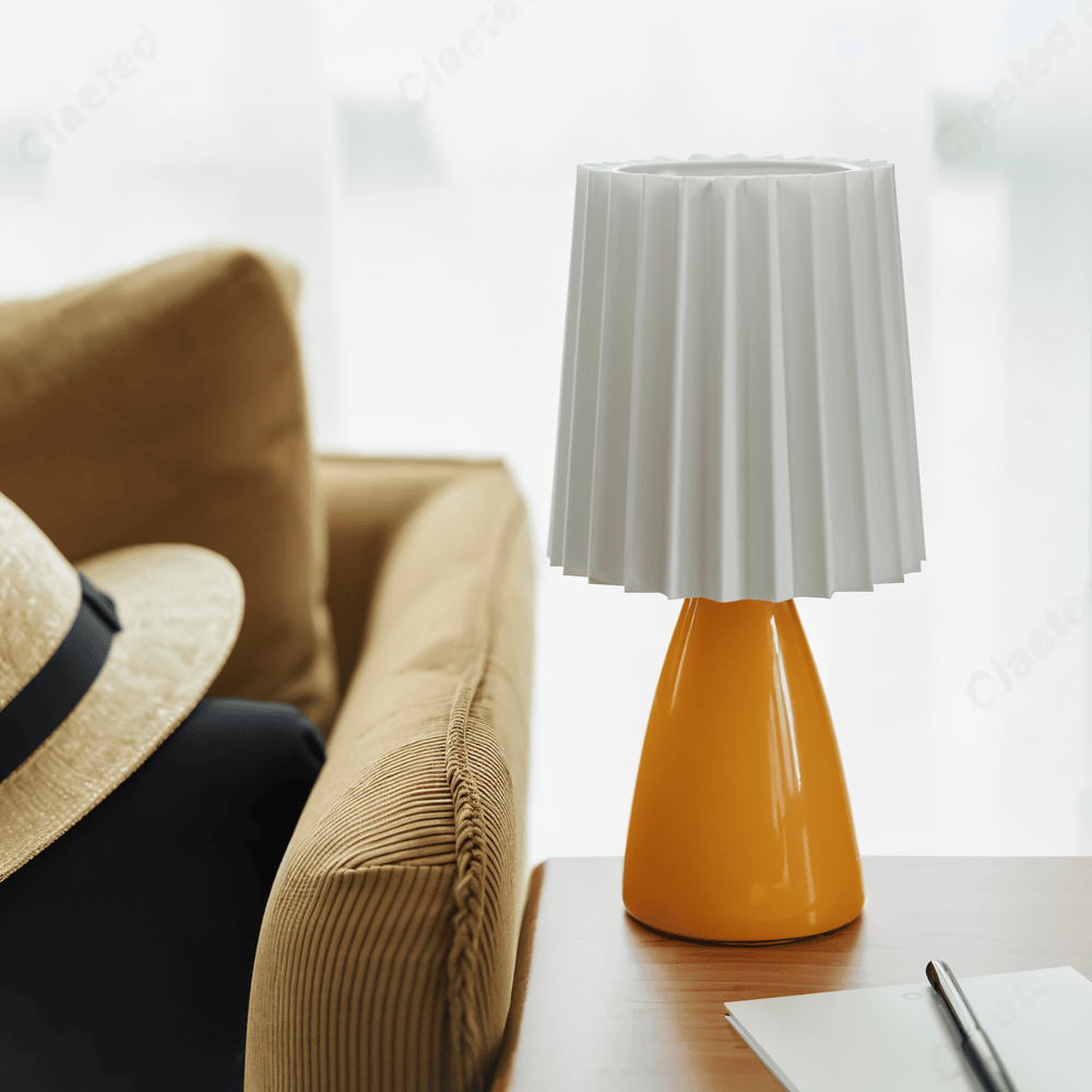 ConePleated Bordslampa - LED Keramisk Milkshake Skrivbordslampa