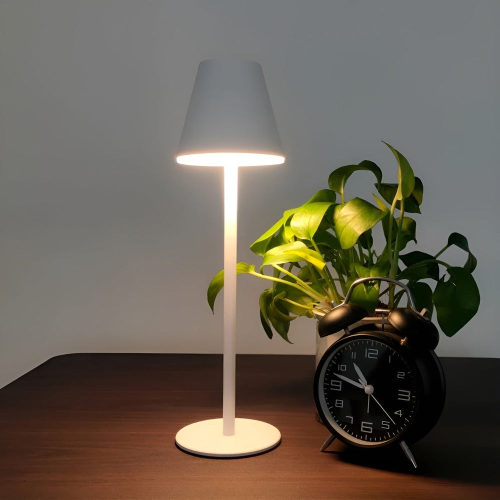 Modern Bordslampa - LED-Lampa i Metall med Pekbrytare och USB-port